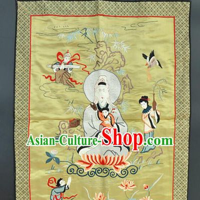 Chinese Traditional Embroidered Avaloktesvara Fabric Patches Handmade Embroidery Craft Embroidering Yellow Silk Decorative Painting