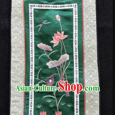 Chinese National Embroidered Lotus Paintings Traditional Handmade Embroidery Decorative Green Silk Picture Craft