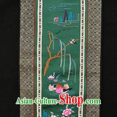 Chinese National Embroidered Pink Mandarin Duck Green Silk Painting Traditional Handmade Embroidery Craft Embroidering Decorative Wall Picture