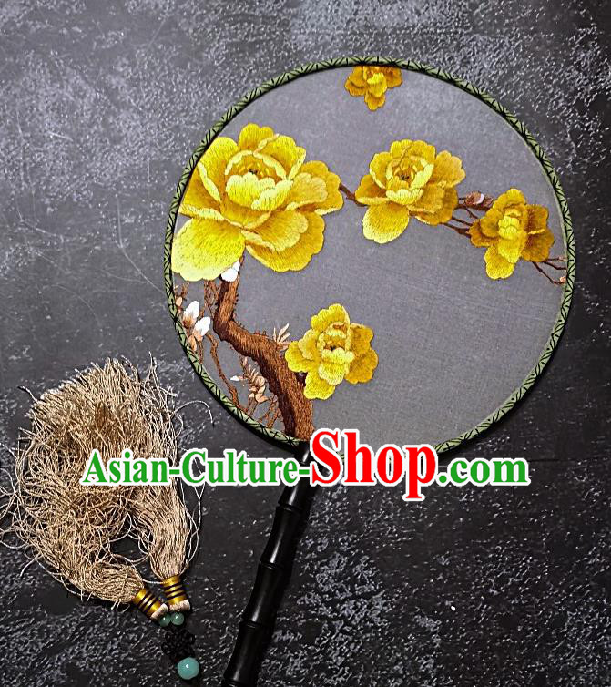 Chinese Traditional Embroidered Palace Fans Handmade Embroidery Yellow Peony Round Fan Silk Fan Craft Chinese Traditional Embroidered Palace Fans Handmade Embroidery Yellow Peony Round Fan Silk Fan Craft