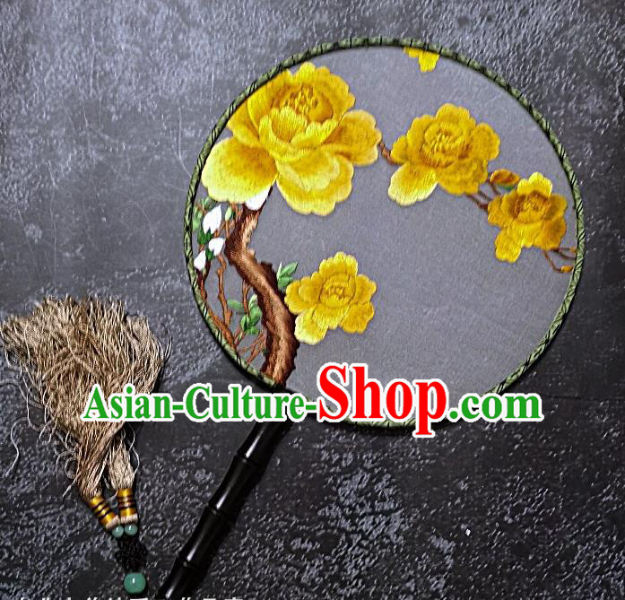 Chinese Traditional Embroidered Palace Fans Handmade Embroidery Yellow Peony Round Fan Silk Fan Craft Chinese Traditional Embroidered Palace Fans Handmade Embroidery Yellow Peony Round Fan Silk Fan Craft
