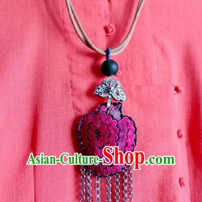 Chinese Handmade Miao Nationality Embroidered Jewelry Accessories Traditional Minority Ethnic Bells Tassel Necklace for Women