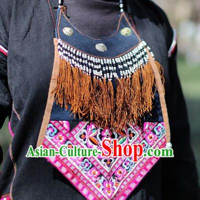 Chinese Handmade Miao Nationality Silver Beads Tassel Necklet Accessories Traditional Minority Ethnic Necklace for Women