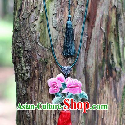 Chinese Handmade Miao Nationality Embroidered Rosy Rose Necklet Accessories Traditional Minority Ethnic Tassel Necklace for Women