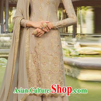 Asian India National Punjab Costumes Asia Indian Traditional Embroidered Gray Dress Sari and Loose Pants for Women