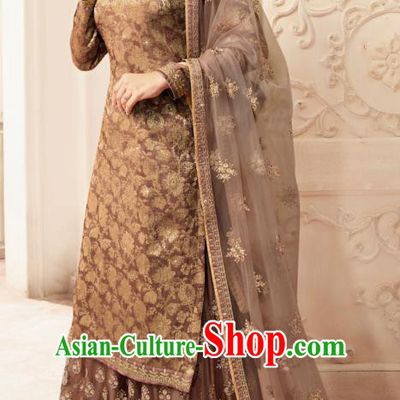Asian India National Punjab Costumes Asia Indian Traditional Embroidered Brown Long Blouse Sari and Loose Pants for Women