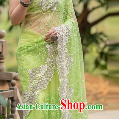 Asian India Court Lehenga Costumes Asia Indian Traditional Festival Embroidered Green Blouse and Skirt and Sari Full Set
