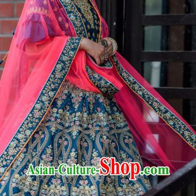 Asian India Wedding Lehenga Costumes Asia Indian Traditional Festival Bride Embroidered Teal Silk Blouse and Skirt and Sari Complete Set
