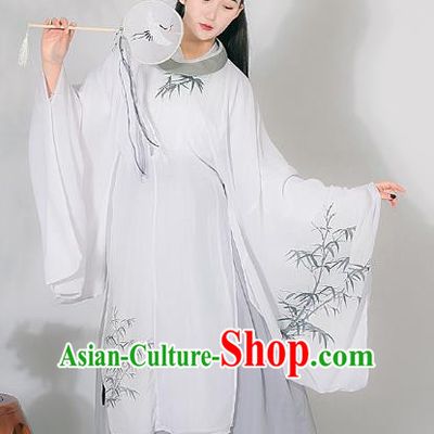 Traditional Chinese Ming Dynasty Historical Costumes Ancient Noble Lady Hanfu Dress Apparel White Robe and Skirt for Women