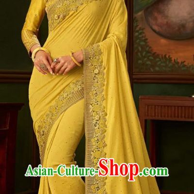Asian India Bollywood Embroidered Yellow Crepe Saree Asia Indian National Festival Dance Costumes Traditional Court Woman Blouse and Sari Dress Full Set
