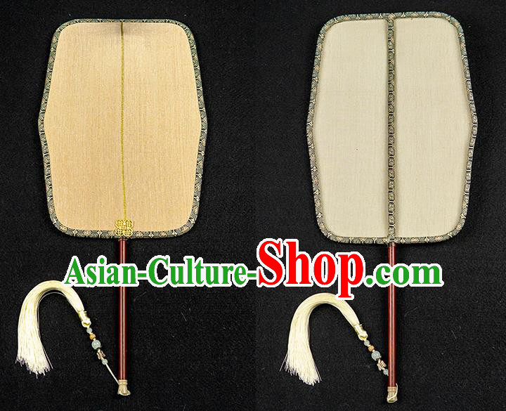 China Handmade Palace Fan Traditional Beige Silk Fan Hanfu Fan China Handmade Palace Fan Traditional Beige Silk Fan Hanfu Fan
