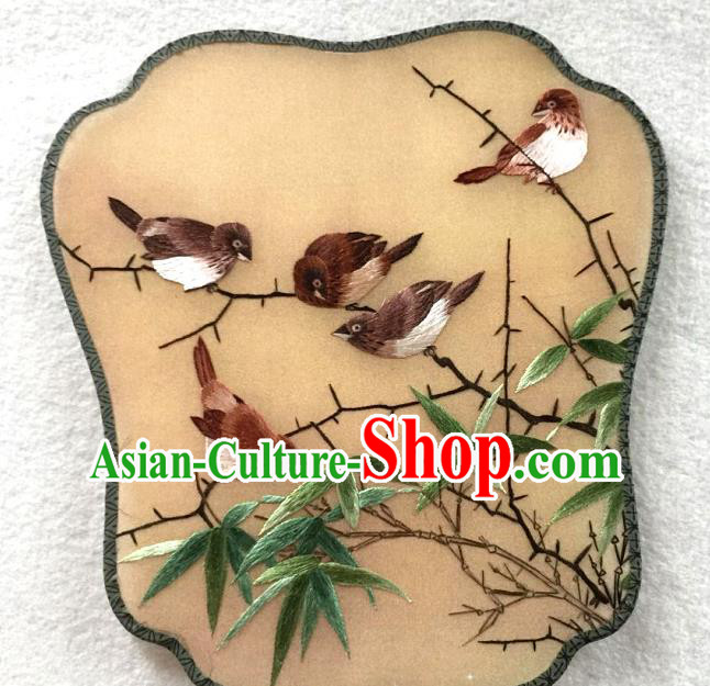 China Traditional Suzhou Embroidery Craft Handmade Palace Fan Embroidered Bamboo Silk Fan Hanfu Fan China Traditional Suzhou Embroidery Craft Handmade Palace Fan Embroidered Bamboo Silk Fan Hanfu Fan