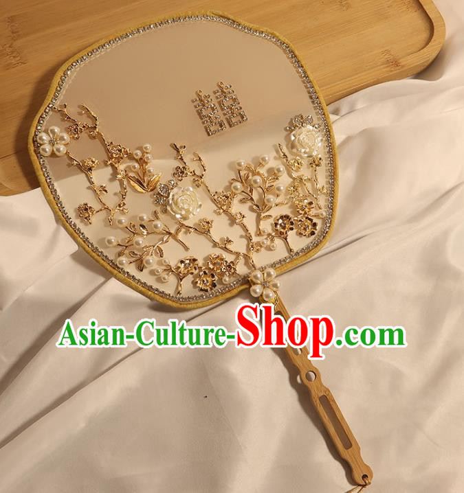 China Handmade Bride Shell Rose Palace Fan Classical Dance Fan Traditional Wedding Fan China Handmade Bride Shell Rose Palace Fan Classical Dance Fan Traditional Wedding Fan