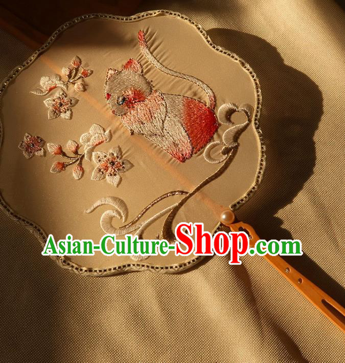 China Traditional Ancient Princess Embroidered Cat Circular Fan Handmade Hanfu Fan Bride Palace Fan China Traditional Ancient Princess Embroidered Cat Circular Fan Handmade Hanfu Fan Bride Palace Fan