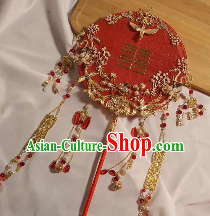 China Handmade Bride Palace Fan Classical Dance Circular Fan Traditional Wedding Red Silk Fan China Handmade Bride Palace Fan Classical Dance Circular Fan Traditional Wedding Red Silk Fan