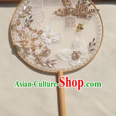 China Traditional Wedding Pearls Fan Classical Dance Silk Fan Handmade Bride Lace Butterfly Palace Fan
