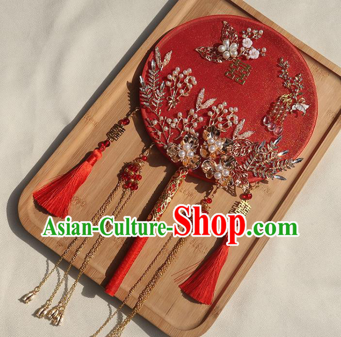 China Handmade Bride Palace Fan Traditional Wedding Circular Fan Classical Dance Red Silk Fan China Handmade Bride Palace Fan Traditional Wedding Circular Fan Classical Dance Red Silk Fan