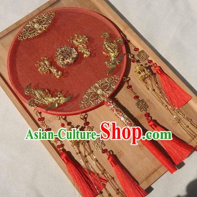 China Handmade Bride Red Silk Palace Fan Classical Dance Golden Lantern Tassel Fan Traditional Wedding Circular Fan