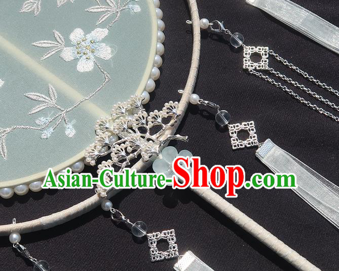 China Classical Wedding Fan Handmade Ribbon Tassel Palace Fan Traditional Hanfu Embroidered Circular Fan China Classical Wedding Fan Handmade Ribbon Tassel Palace Fan Traditional Hanfu Embroidered Circular Fan