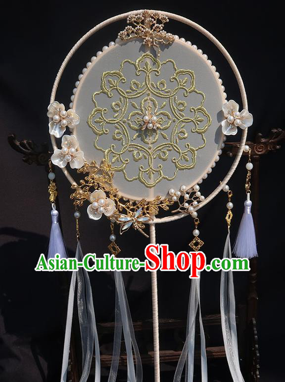China Classical Wedding White Silk Fan Traditional Hanfu Fan Handmade Embroidered Palace Fan China Classical Wedding White Silk Fan Traditional Hanfu Fan Handmade Embroidered Palace Fan