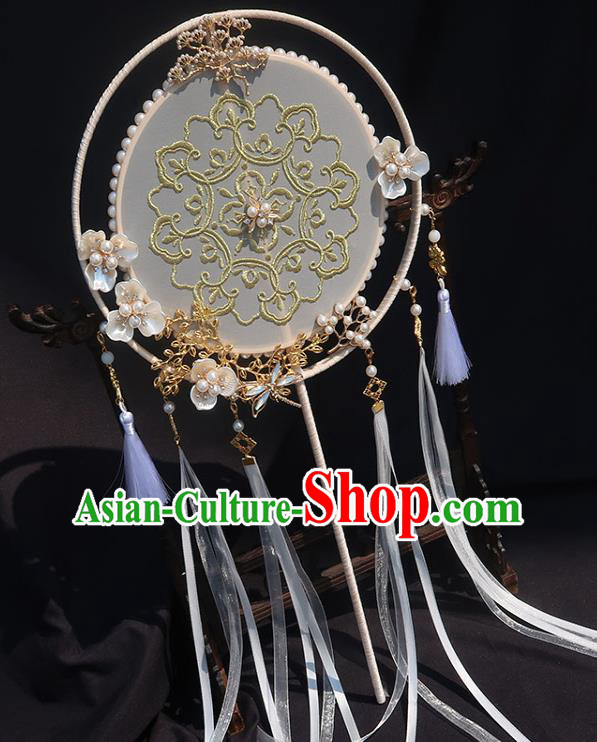 China Classical Wedding White Silk Fan Traditional Hanfu Fan Handmade Embroidered Palace Fan China Classical Wedding White Silk Fan Traditional Hanfu Fan Handmade Embroidered Palace Fan