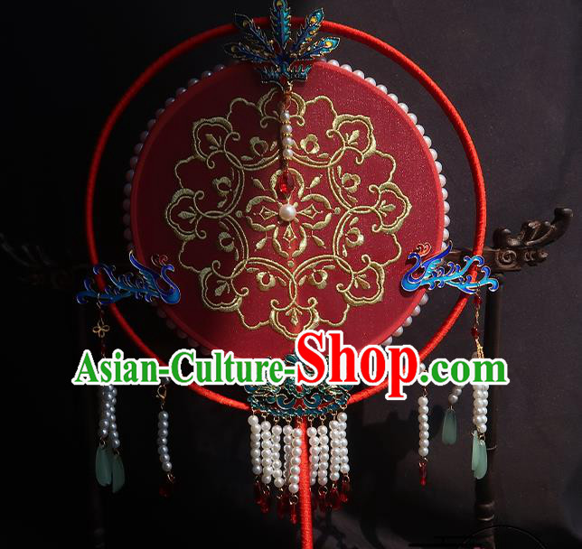 China Traditional Princess Hanfu Fan Handmade Embroidered Palace Fan Classical Wedding Red Silk Fan China Traditional Princess Hanfu Fan Handmade Embroidered Palace Fan Classical Wedding Red Silk Fan