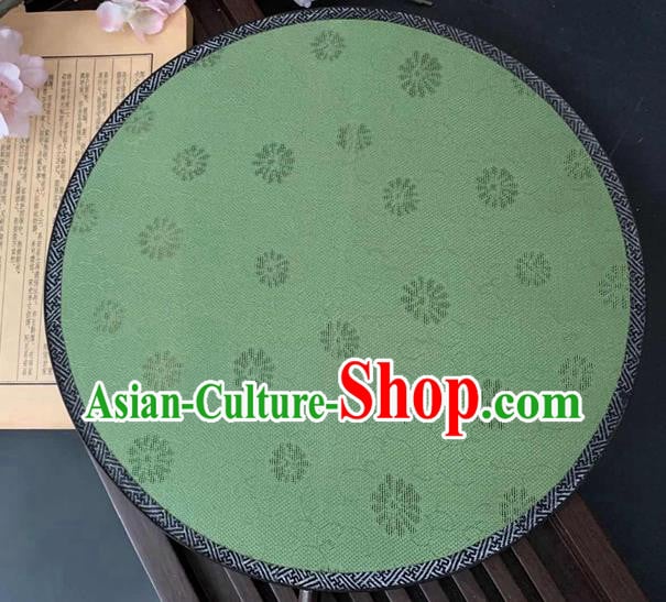 China Traditional Song Dynasty Palace Fan Handmade Green Silk Fan Classical Hanfu Circular Fan China Traditional Song Dynasty Palace Fan Handmade Green Silk Fan Classical Hanfu Circular Fan
