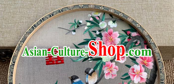 China Handmade Embroidered Palace Fan Classical Wedding Hanfu Fan Traditional Silk Circular Fan China Handmade Embroidered Palace Fan Classical Wedding Hanfu Fan Traditional Silk Circular Fan