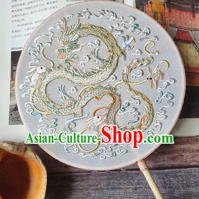 China Handmade Wedding Circular Fan Embroidery Dragon White Silk Palace Fan Traditional Hanfu Fan