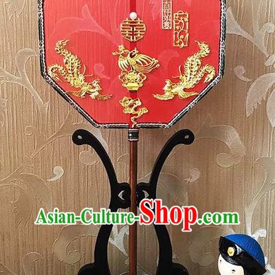 China Handmade Golden Phoenix Palace Fan Traditional Red Silk Fan Wedding Octagon Fan