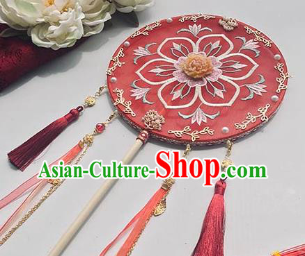 China Traditional Tang Dynasty Red Silk Fan Handmade Palace Fan Wedding Embroidered Circular Fan China Traditional Tang Dynasty Red Silk Fan Handmade Palace Fan Wedding Embroidered Circular Fan