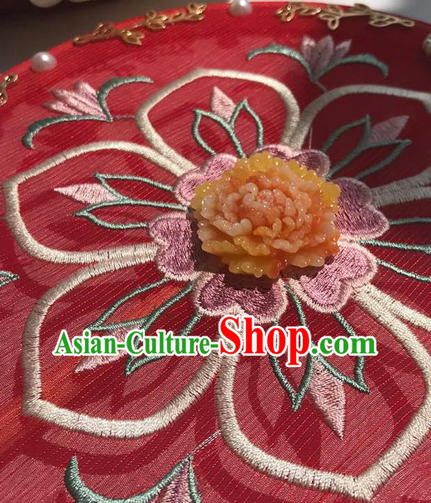 China Traditional Tang Dynasty Red Silk Fan Handmade Palace Fan Wedding Embroidered Circular Fan China Traditional Tang Dynasty Red Silk Fan Handmade Palace Fan Wedding Embroidered Circular Fan