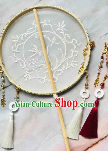 China Handmade Palace Fan Traditional Bride Embroidered Orchids Circular Fan Wedding Beige Silk Fan China Handmade Palace Fan Traditional Bride Embroidered Orchids Circular Fan Wedding Beige Silk Fan