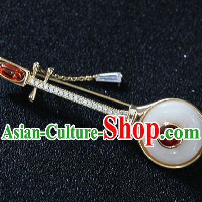 Handmade China Classical Cheongsam Crystal Lute Breastpin Jewelry White Jade Brooch Accessories