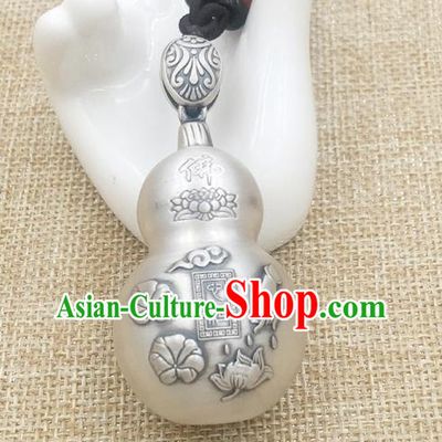Handmade China Cheongsam Carving Lotus Pendant Accessories Classical Silver Gourd Necklace Jewelry
