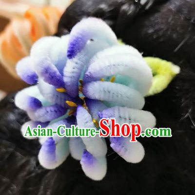 China Handmade Ancient Empress Headwear Traditional Velvet Lilac Chrysanthemum Hairpin