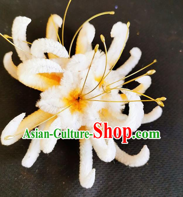 China Handmade Manjusaka Hair Stick Traditional Hanfu Yellow Velvet Hairpin China Handmade Manjusaka Hair Stick Traditional Hanfu Yellow Velvet Hairpin