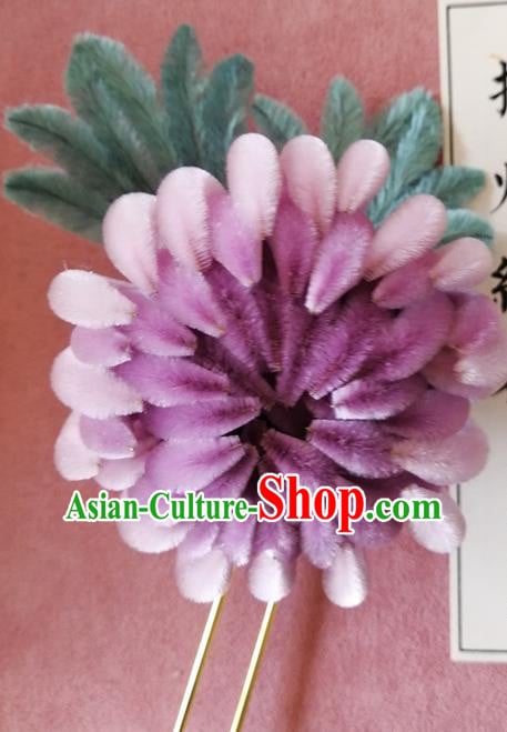 China Traditional Ancient Palace Lady Lilac Velvet Chrysanthemum Hair Stick Classical Hanfu Flowers Hairpin China Traditional Ancient Palace Lady Lilac Velvet Chrysanthemum Hair Stick Classical Hanfu Flowers Hairpin