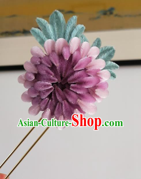 China Traditional Ancient Palace Lady Lilac Velvet Chrysanthemum Hair Stick Classical Hanfu Flowers Hairpin China Traditional Ancient Palace Lady Lilac Velvet Chrysanthemum Hair Stick Classical Hanfu Flowers Hairpin