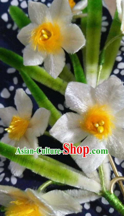 China Traditional Ancient Palace Lady Daffodil Hair Stick Classical Hanfu Velvet Flowers Hairpin China Traditional Ancient Palace Lady Daffodil Hair Stick Classical Hanfu Velvet Flowers Hairpin