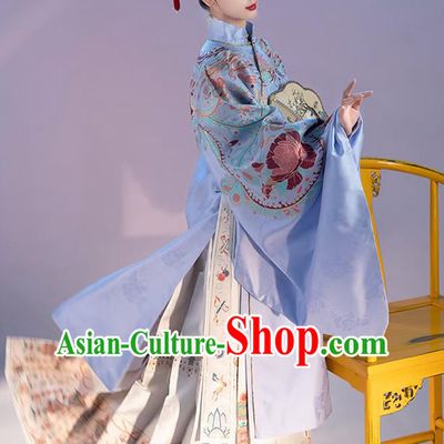 China Traditional Ming Dynasty Noble Countess Historical Clothing Ancient Imperial Consort Costumes for Woman