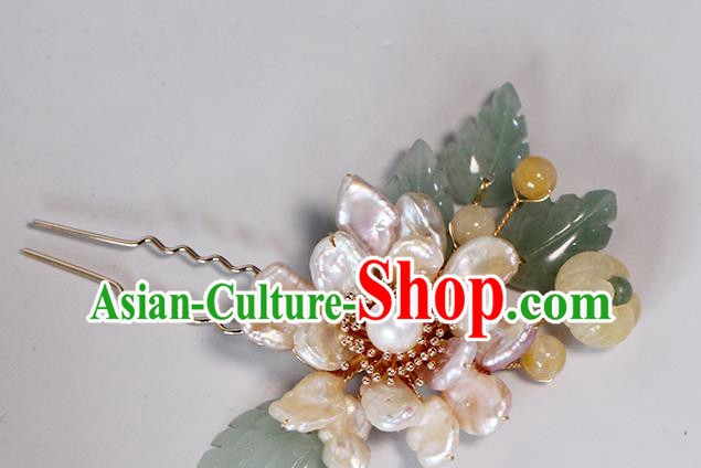 China Ancient Princess Pearls Hairpin Traditional Ming Dynasty Ceregat Hair Stick China Ancient Princess Pearls Hairpin Traditional Ming Dynasty Ceregat Hair Stick