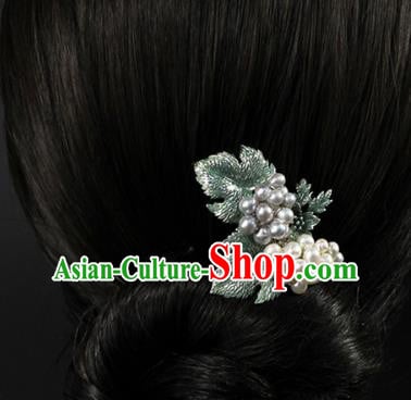 China Ancient Princess Pearls Hairpin Traditional Ming Dynasty Palace Grape Hair Stick China Ancient Princess Pearls Hairpin Traditional Ming Dynasty Palace Grape Hair Stick