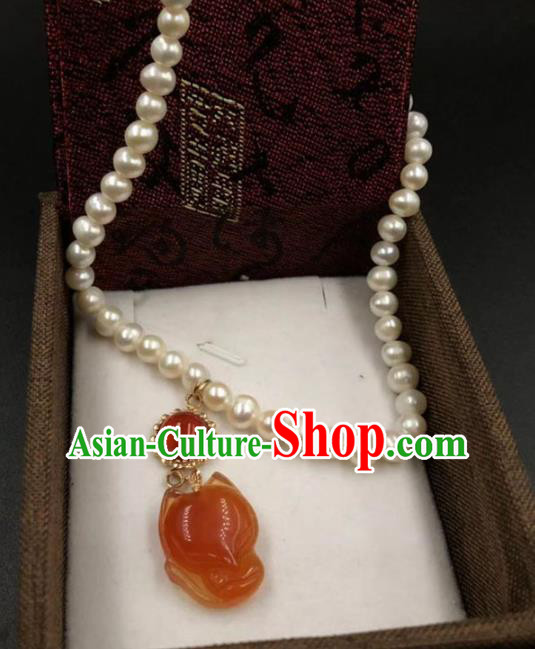 Chinese Traditional Agate Fox Necklace Classical Cheongsam Pearls Accessories Chinese Traditional Agate Fox Necklace Classical Cheongsam Pearls Accessories