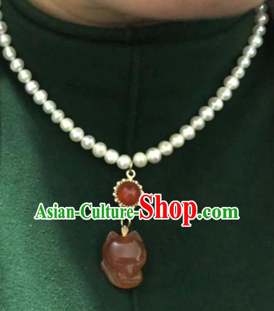 Chinese Traditional Agate Fox Necklace Classical Cheongsam Pearls Accessories Chinese Traditional Agate Fox Necklace Classical Cheongsam Pearls Accessories
