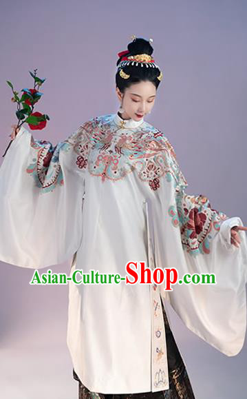 Traditional China Ming Dynasty Royal Countess Historical Clothing Ancient Noble Woman Costumes Traditional China Ming Dynasty Royal Countess Historical Clothing Ancient Noble Woman Costumes