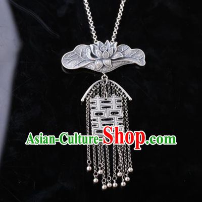 China Classical Cheongsam Silver Carving Lotus Necklace Traditional Wedding Tassel Necklet Accessories