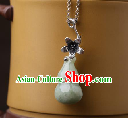 China Classical Cheongsam Silver Necklace Pendant Traditional Jade Gourd Necklet Accessories China Classical Cheongsam Silver Necklace Pendant Traditional Jade Gourd Necklet Accessories