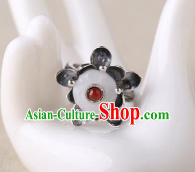 Handmade Chinese National White Jade Ring Jewelry Traditional Silver Lotus Circlet Handmade Chinese National White Jade Ring Jewelry Traditional Silver Lotus Circlet