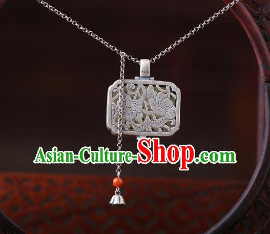 China Classical Jade Carving Necklace Pendant Traditional Cheongsam Silver Accessories China Classical Jade Carving Necklace Pendant Traditional Cheongsam Silver Accessories